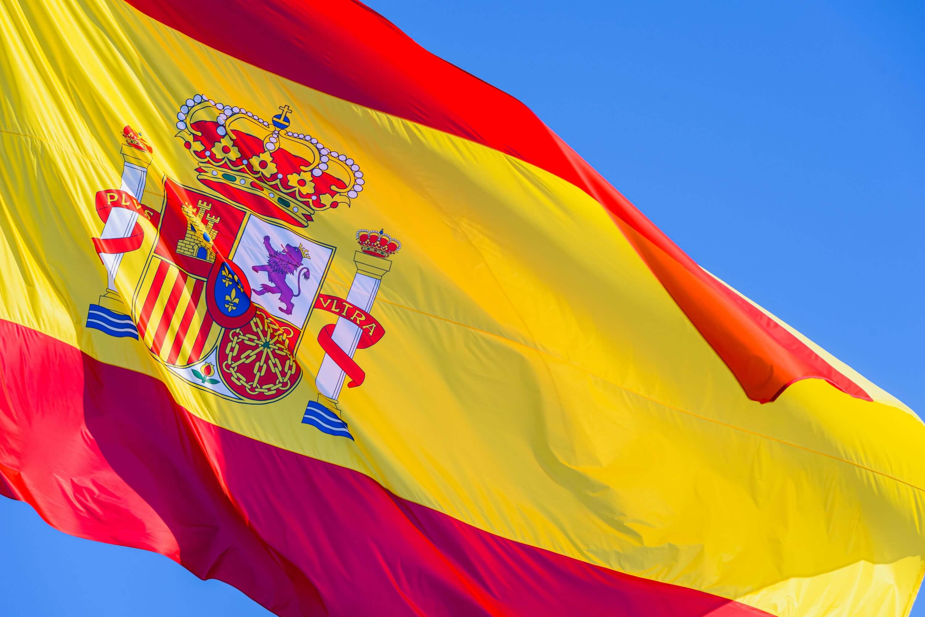 Imagen de la bandera de EspaÃ±a en un artÃ­culo sobre el cierre del Ibex 35