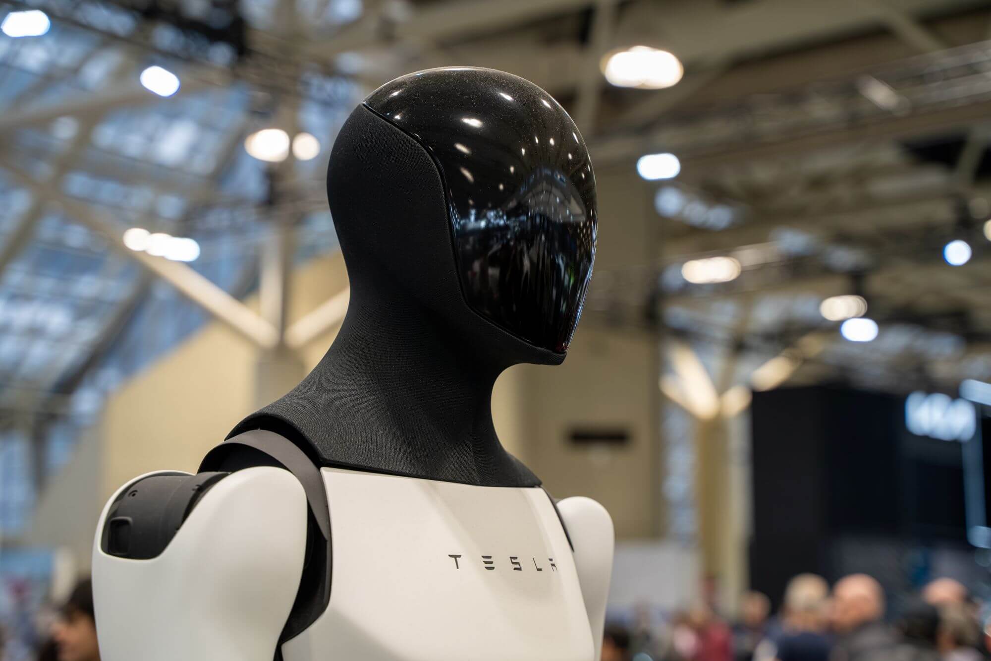 Imagen de un robot de Tesla