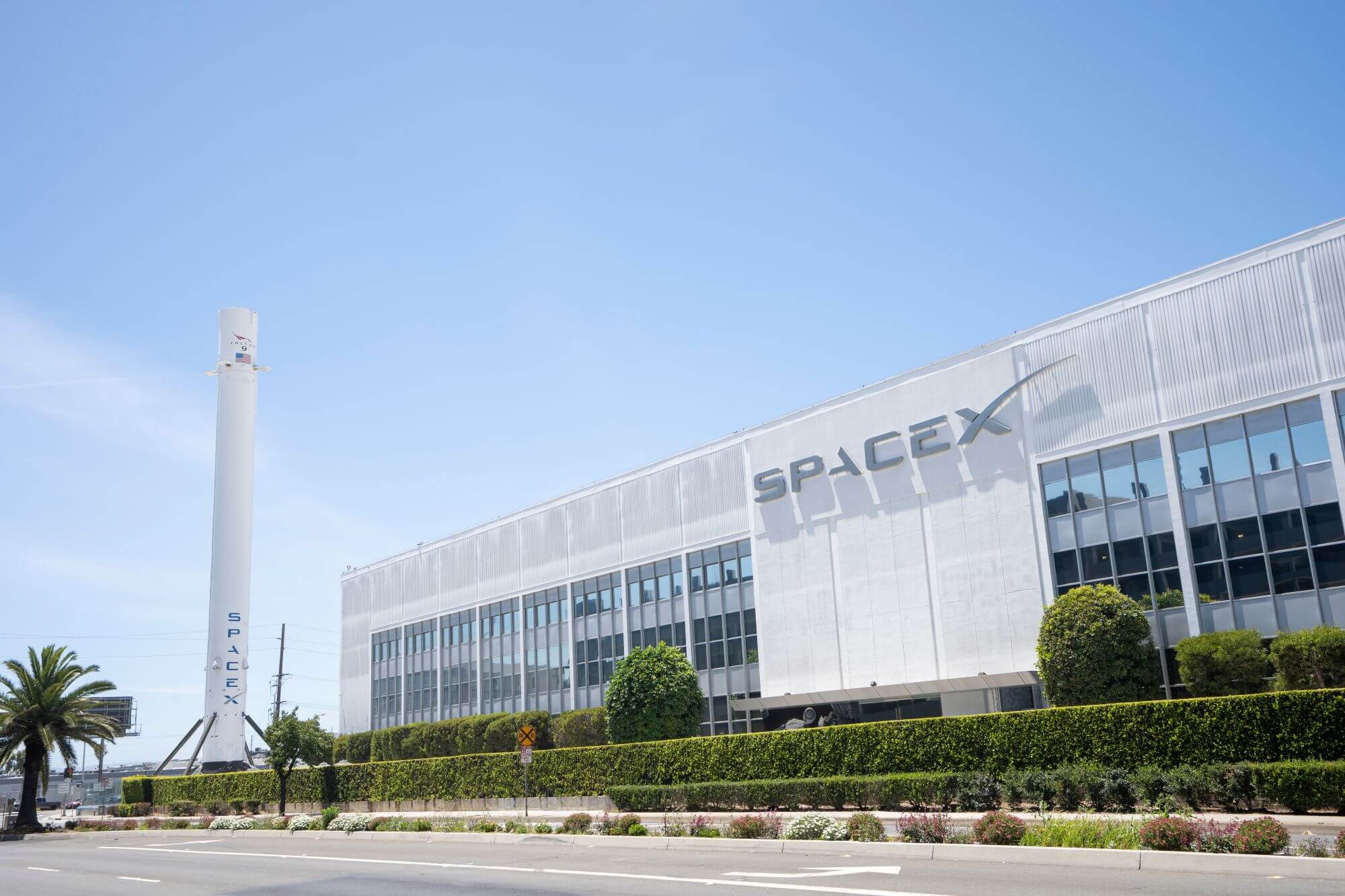 Imagen de una sucursal de SpaceX