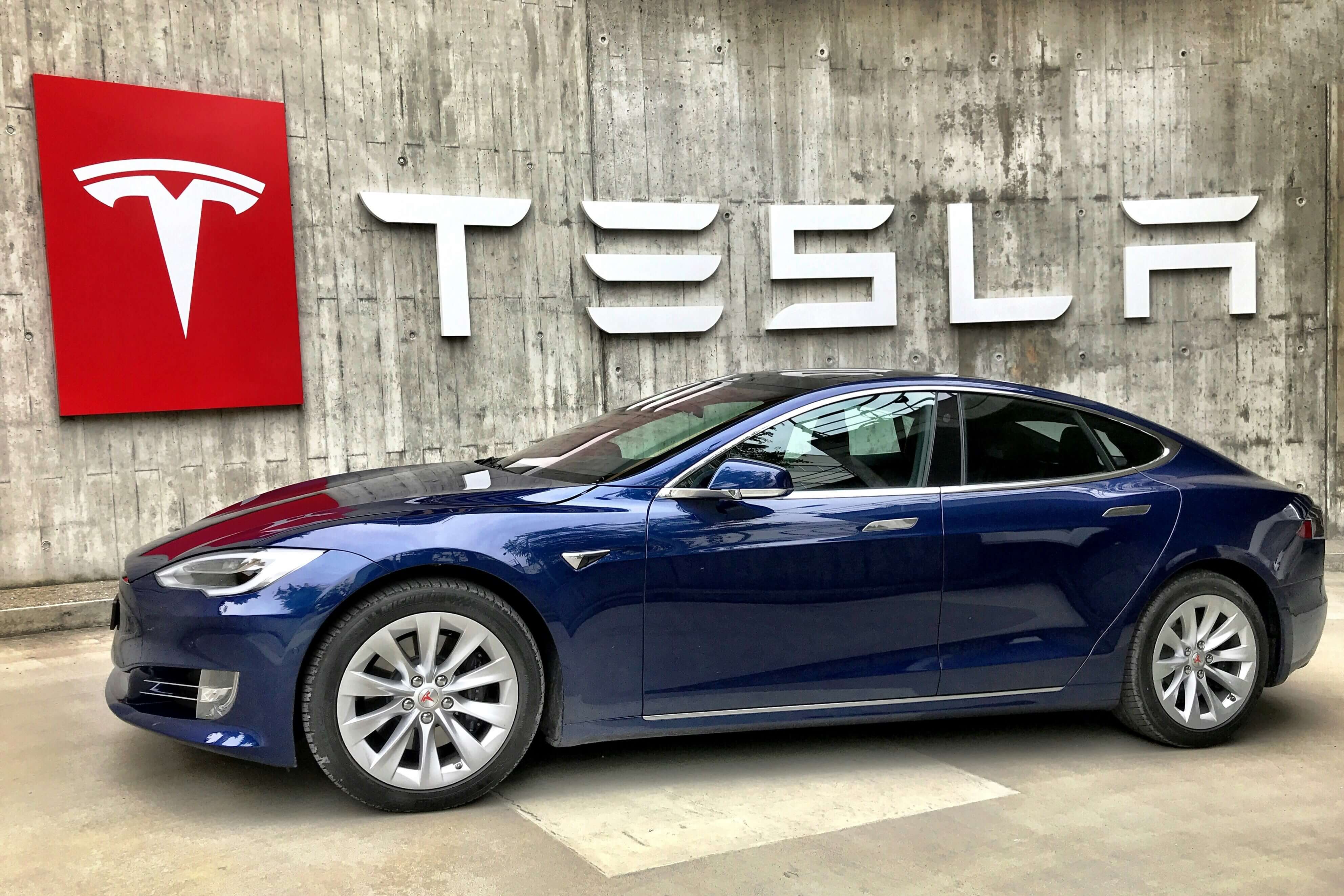 Imagen de un coche de Tesla