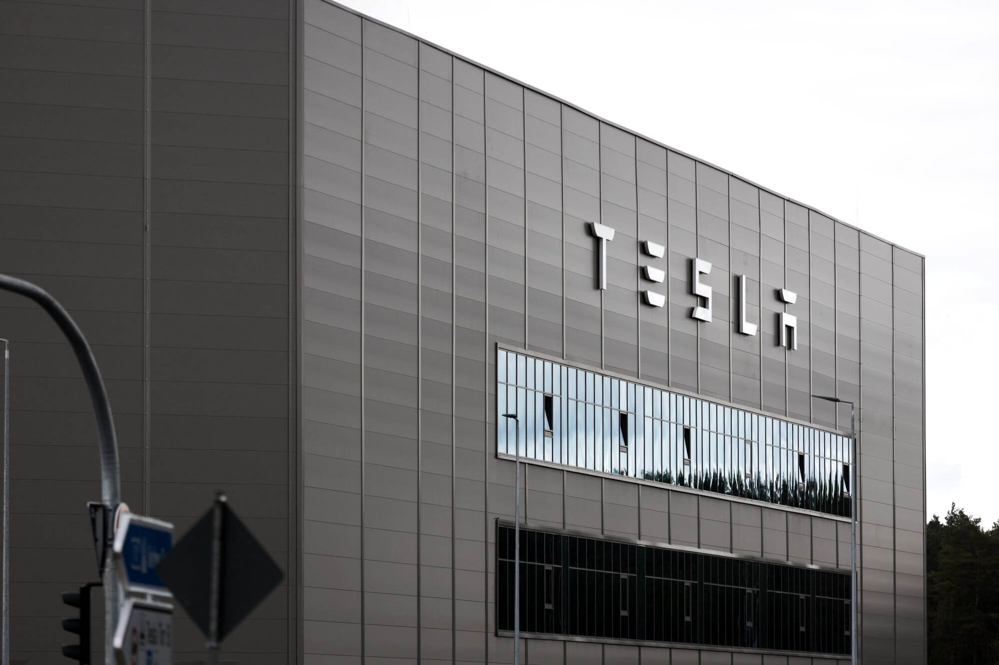 Sucursal de Tesla