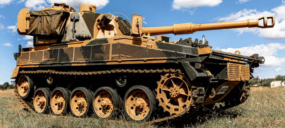 Imagen de un tanque en un artÃ­culo sobre las acciones de Indra