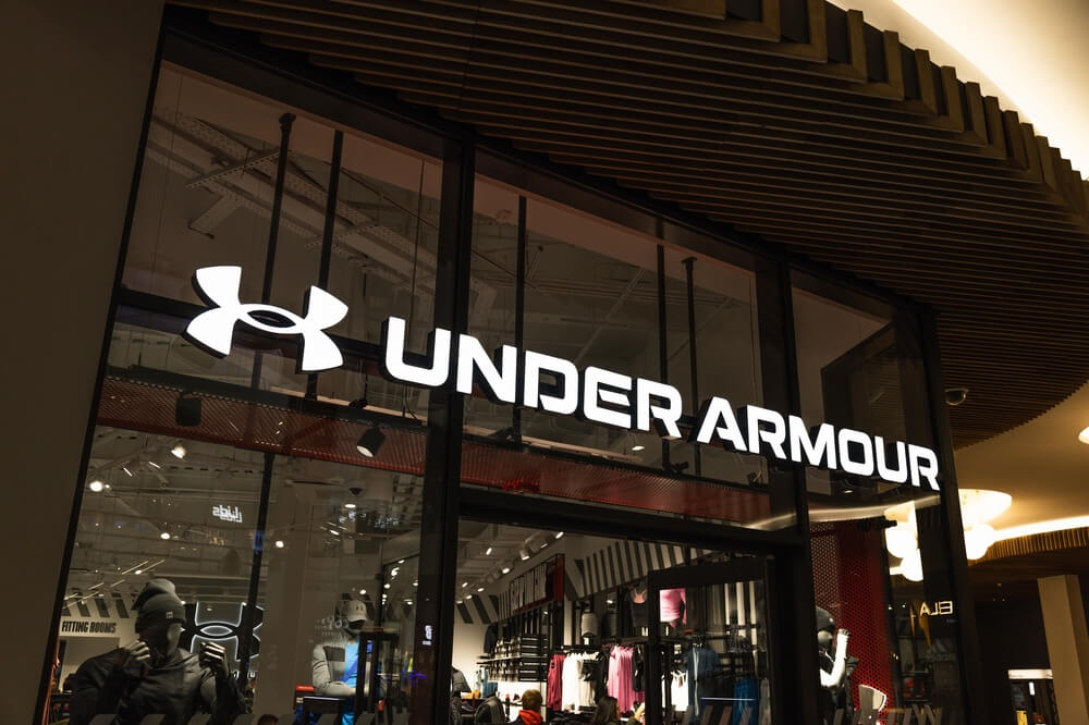 Una tienda under armour