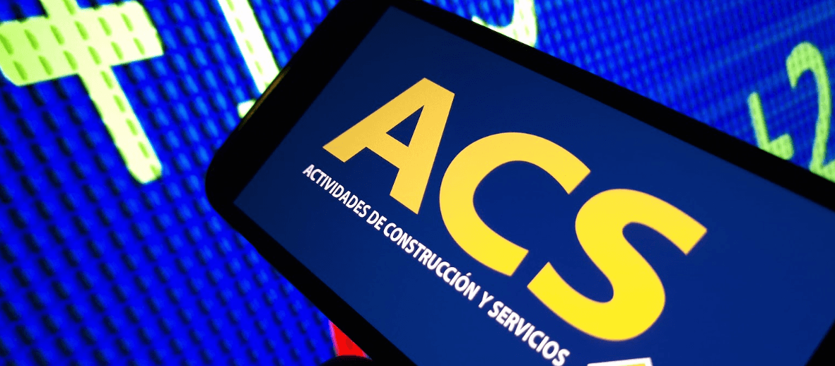 Imagen de un mÃ³vil en el que se lee ACS