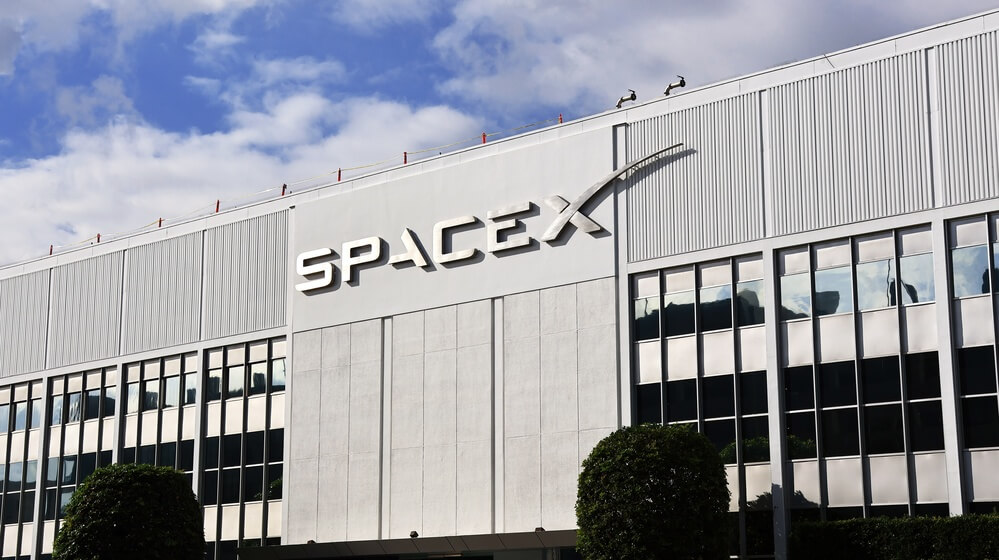 La fachada de Spacex