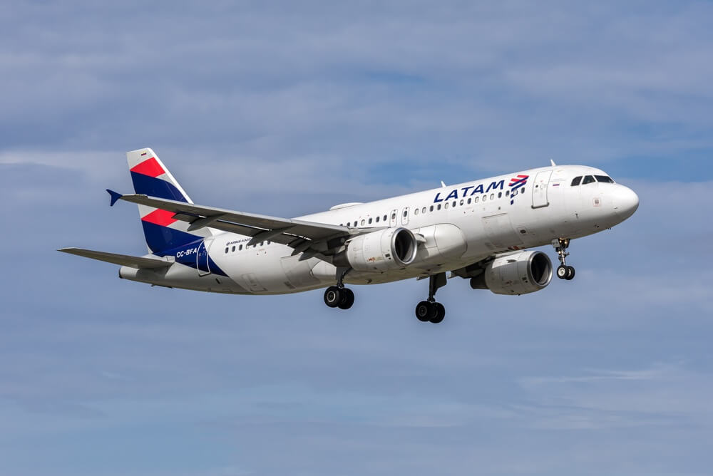 Un avion latam 