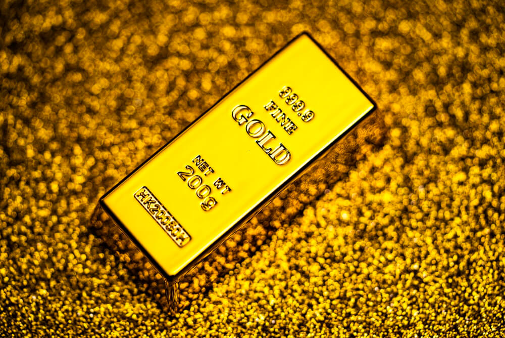 Pila de metal de lujo de barra de oro. Activo financiero de comercio de lingotes de oro